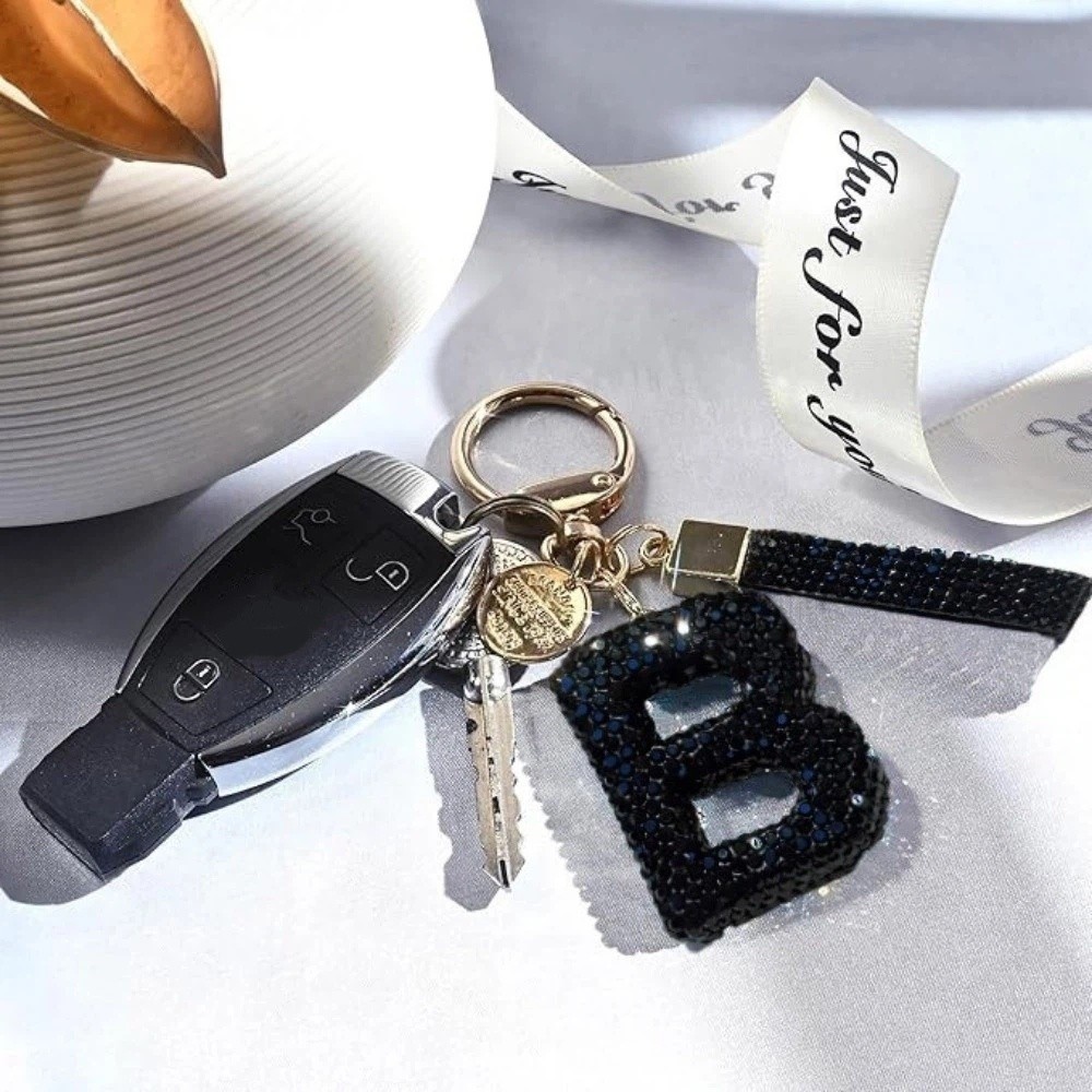 Exquisite Lucky Charm Letter K - Luxury Bags Yellow recension och pris