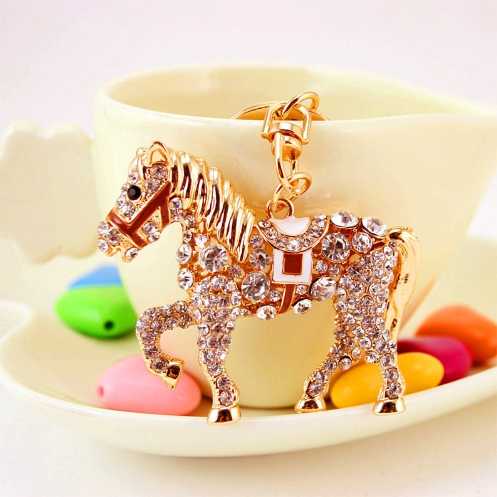 Luxury Metal Horse Key Chain C - Luxury Bags Yellow recension och pris